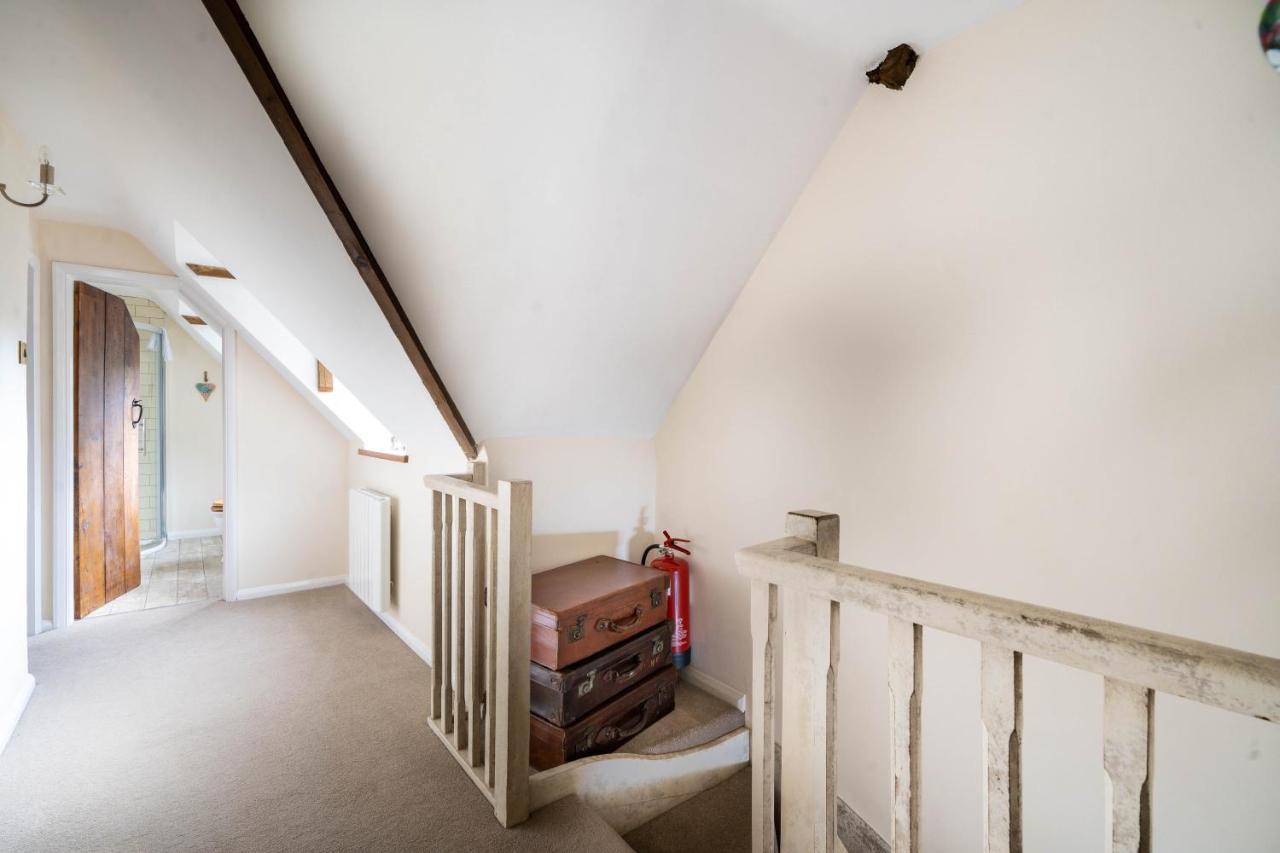 Cotswold Thatched Cottage Mickleton  Экстерьер фото